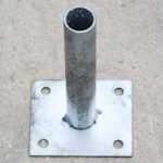 platine-a-1-tube-120-120-pour-poteaux